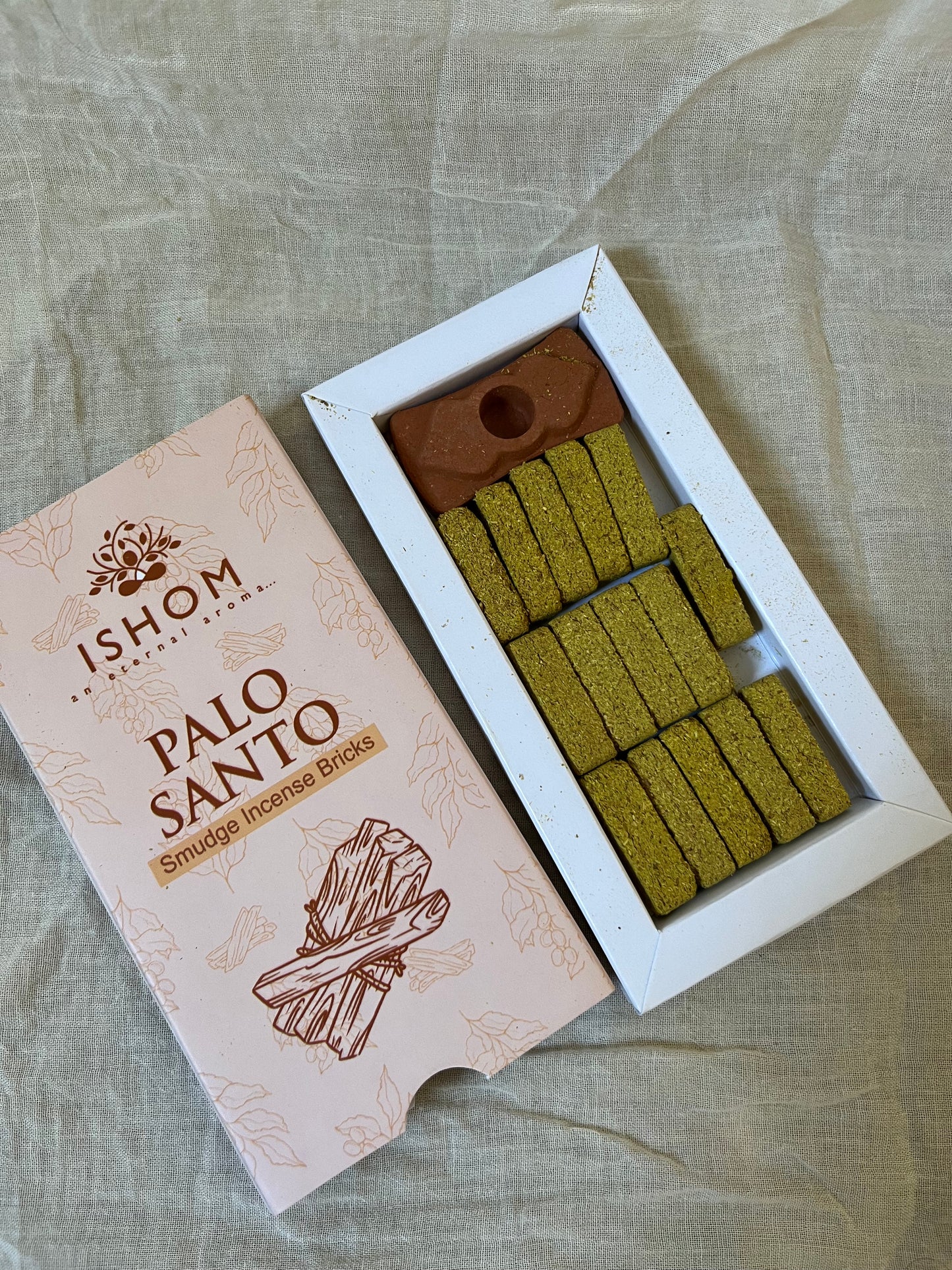 Ladrillos naturales de Incienso Palo Santo